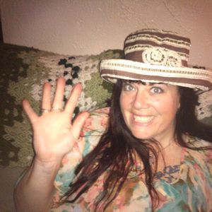 Meet your Posher, Cyndi